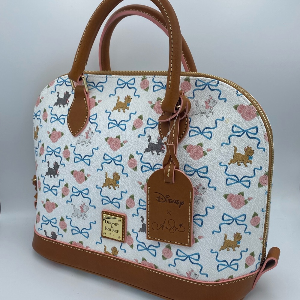 Disney Parks Aristocats Ann Shen Dooney & Bourke Satchel Bag Marie Berlioz
